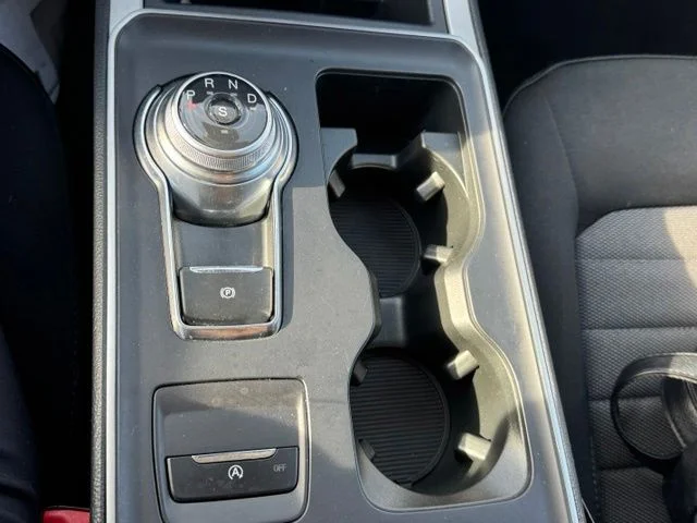 Used 2023 Blue Ford SE image 37