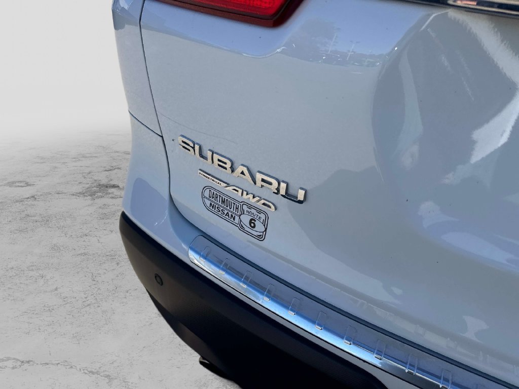 Used 2025 White Subaru Limited image 5