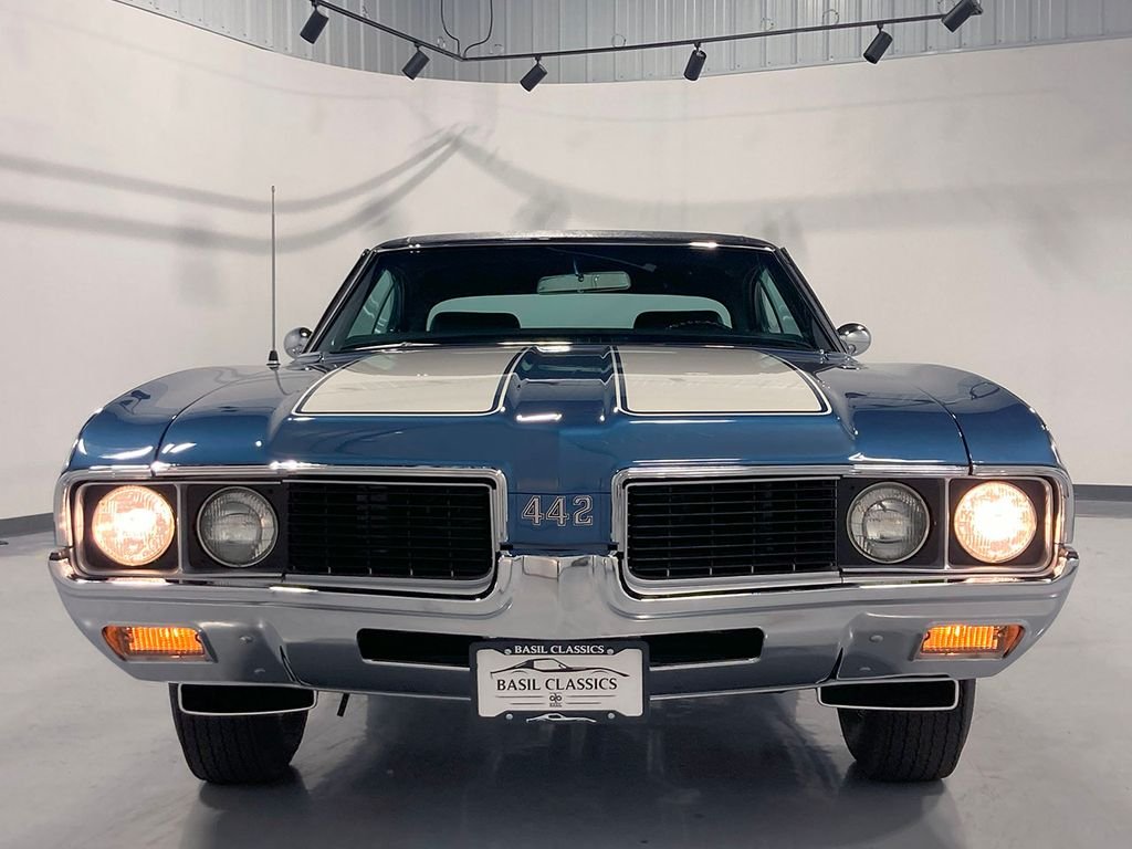 Used 1969  Oldsmobile  image 29