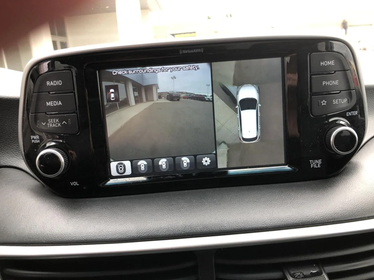 Used 2019 White Hyundai Ultimate Awd image 17