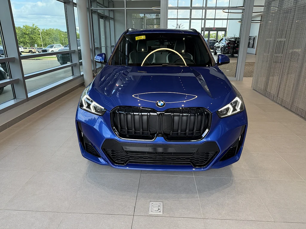 New 2027 PORTIMAO BLUE BMW X1 XDRIVE 28I image 2