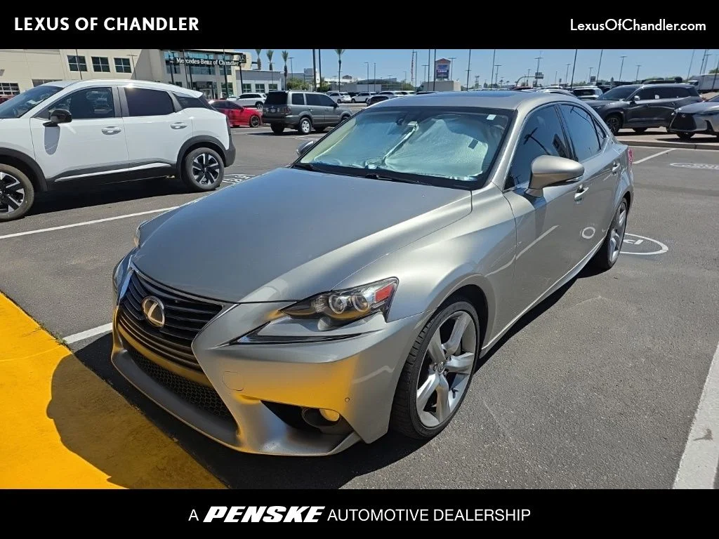 2014 Lexus IS 350's photo