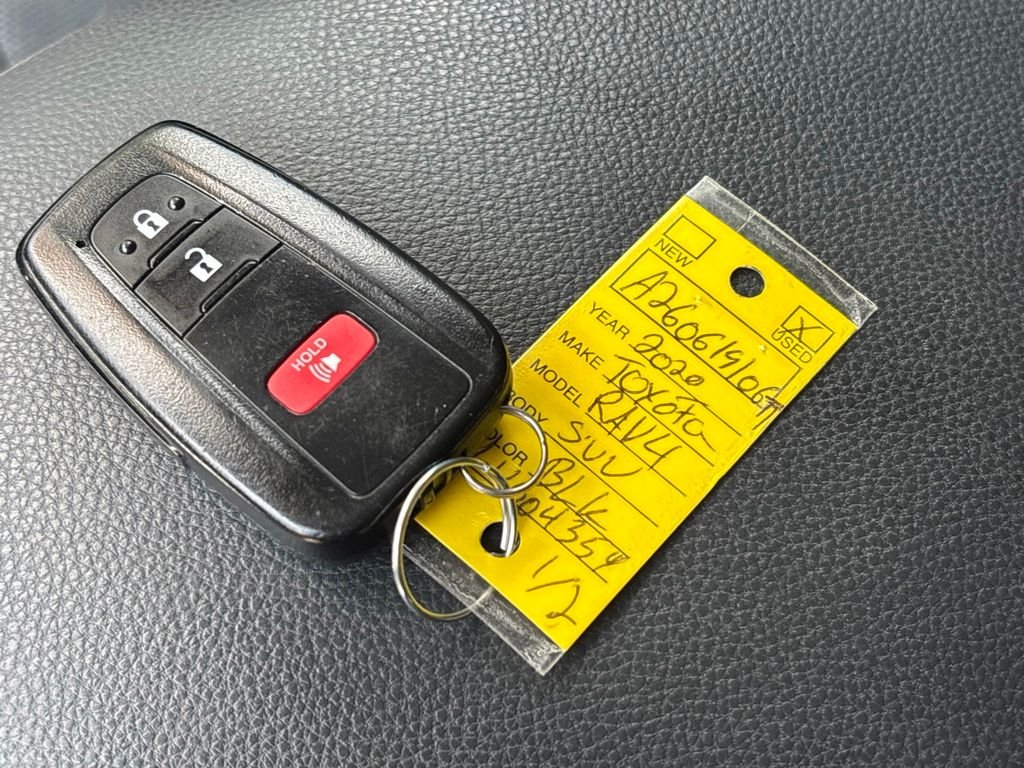 Used 2020 Black Toyota XLE image 32