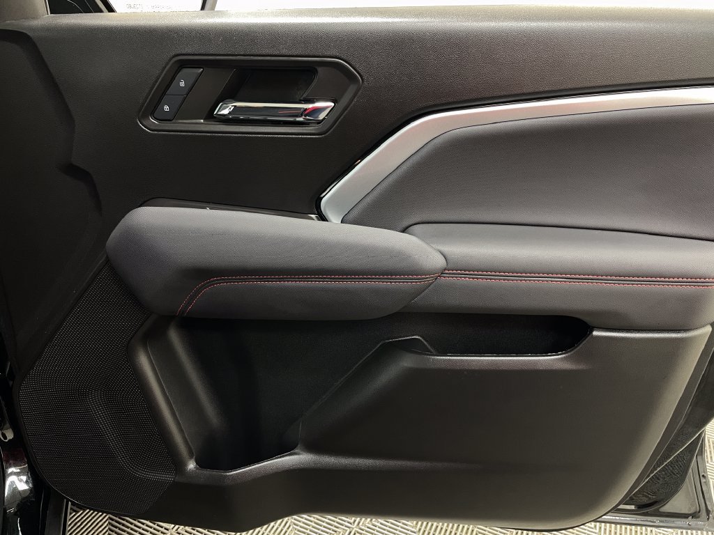 2024 Chevrolet Colorado Z71 - Photo 40