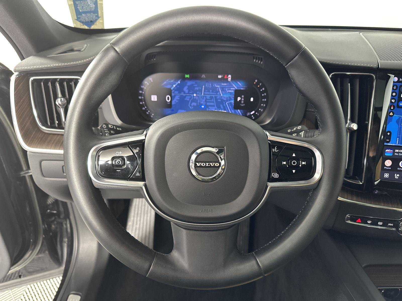 Used 2023 Onyx Black Metallic Volvo Ultimate Dark Theme image 11