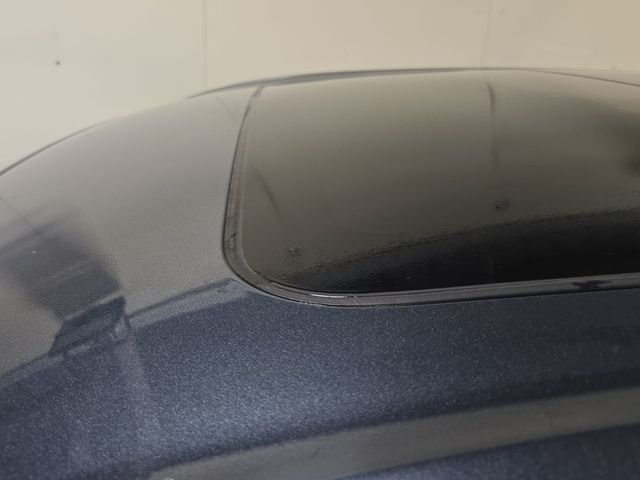 Used 2023  Honda EX-L image 13