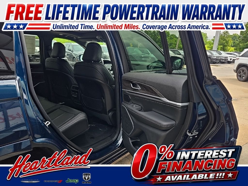 New 2026 Fathom Blue Pearl-Coat Exterior Paint Jeep Limited Reserve image 82