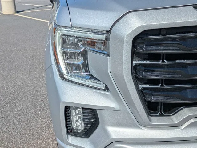 Used 2021 Silver GMC Elevation image 10