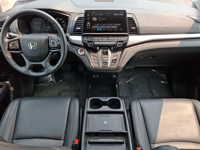 Used 2025  Honda EX-L image 15