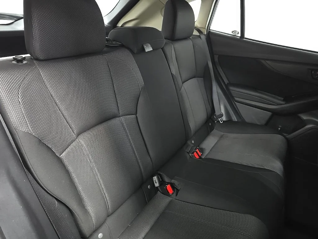 Used 2017 Crystal Black Silica Subaru 2.0i Premium image 16