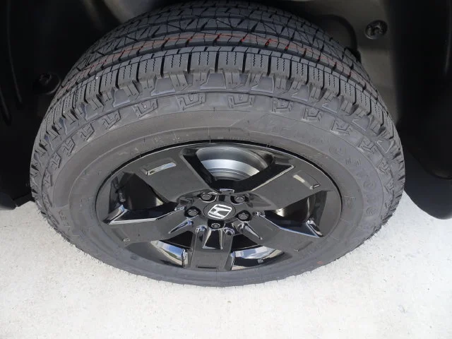New 2026 Sonic Gray Pearl Honda Black Edition image 10
