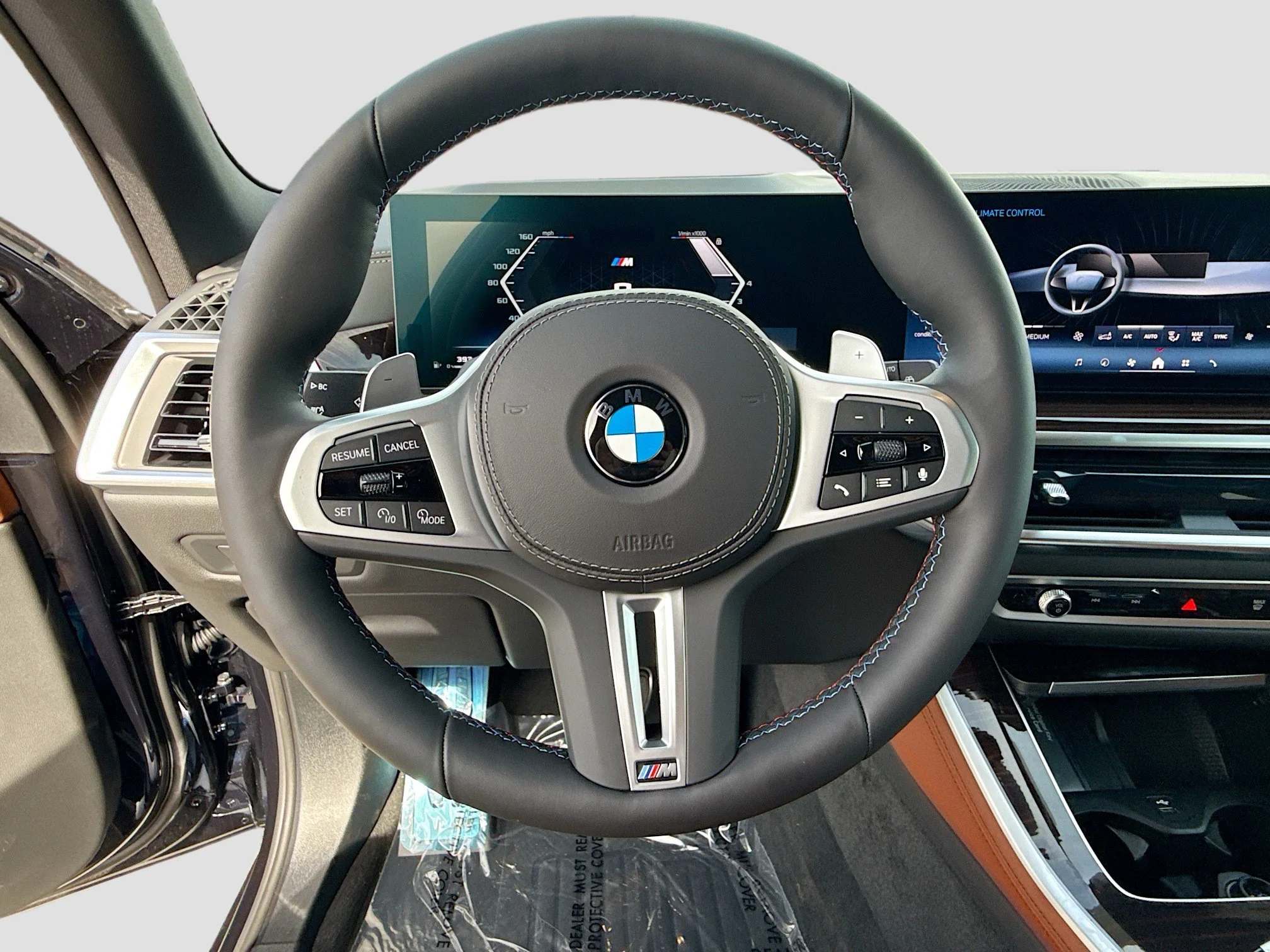 New 2026 Carbon Black Metallic BMW M60i image 40