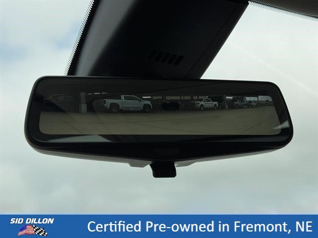 Certified Used 2021 WHITE FROST TRICOAT Buick Avenir image 14