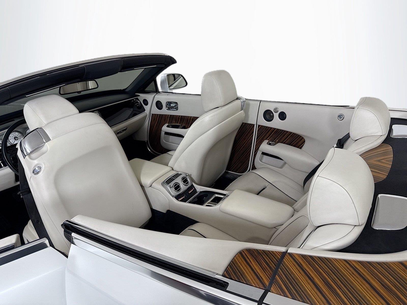 Used 2016 English White Rolls-Royce  image 28