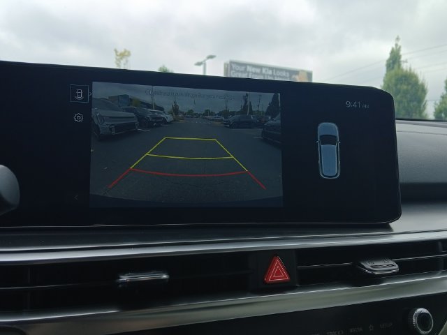 Used 2024 Black Kia S image 23