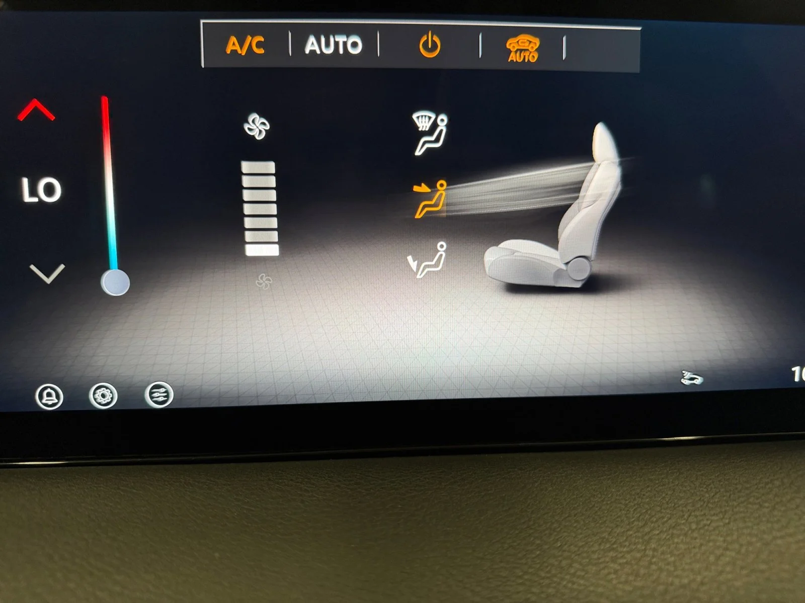 New 2026 Atlantic Gray Metallic/Super Black Nissan SR image 18