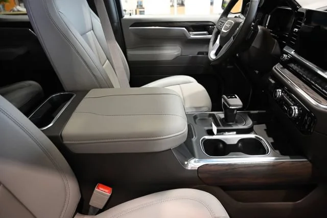 New 2026 Sterling Metallic GMC SLT image 21