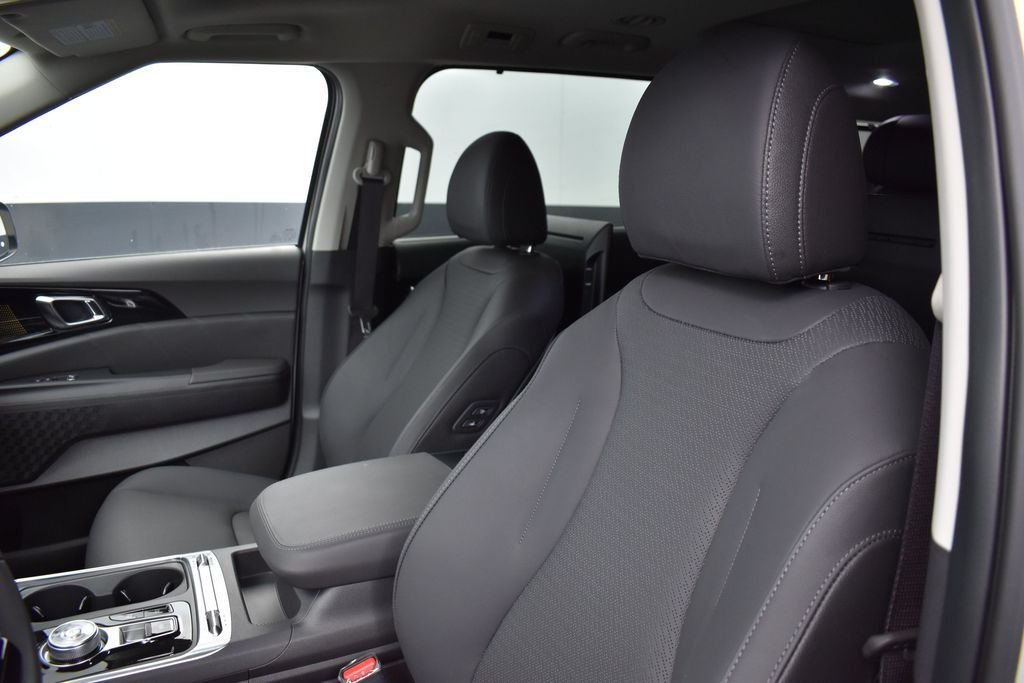 2026 Kia Carnival SX Prestige - Photo 9