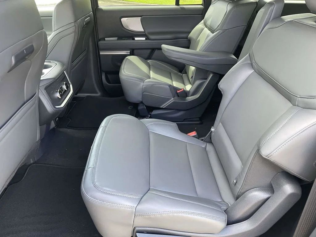 New 2026 Silver Ford Active image 12