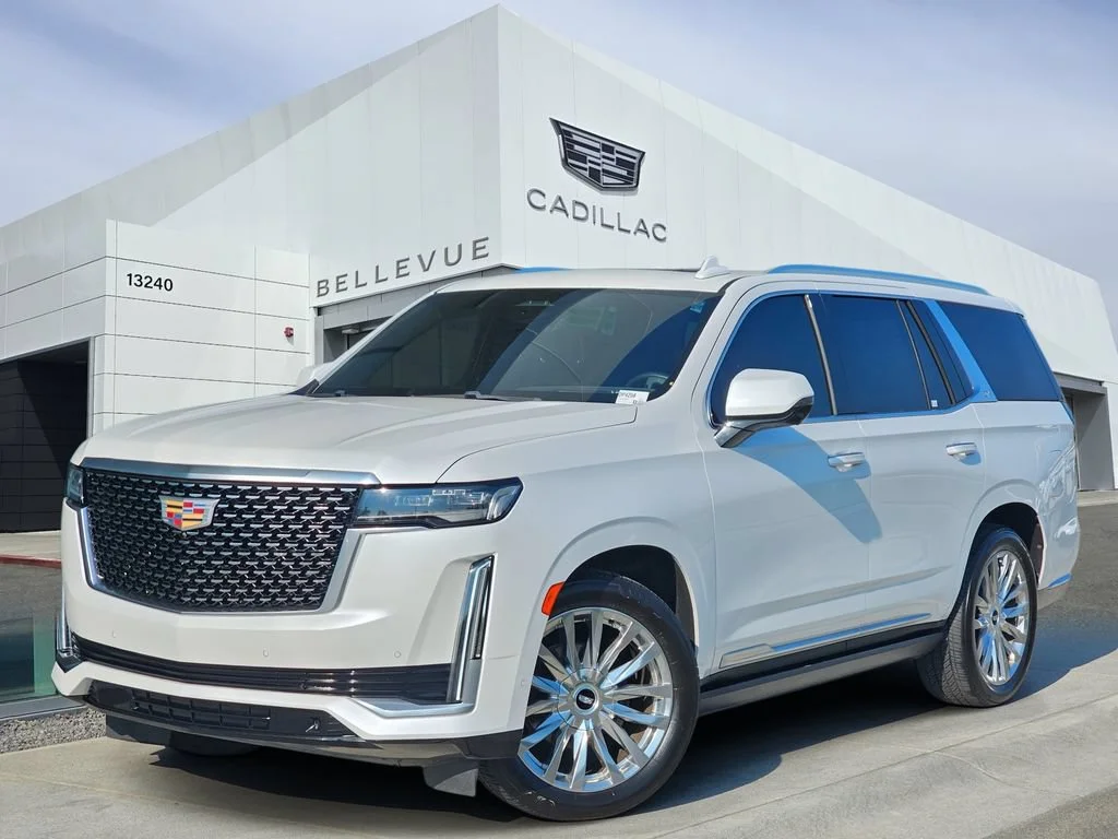 Used 2021 CRYSTAL WHITE TRICOAT Cadillac Premium Luxury image 1
