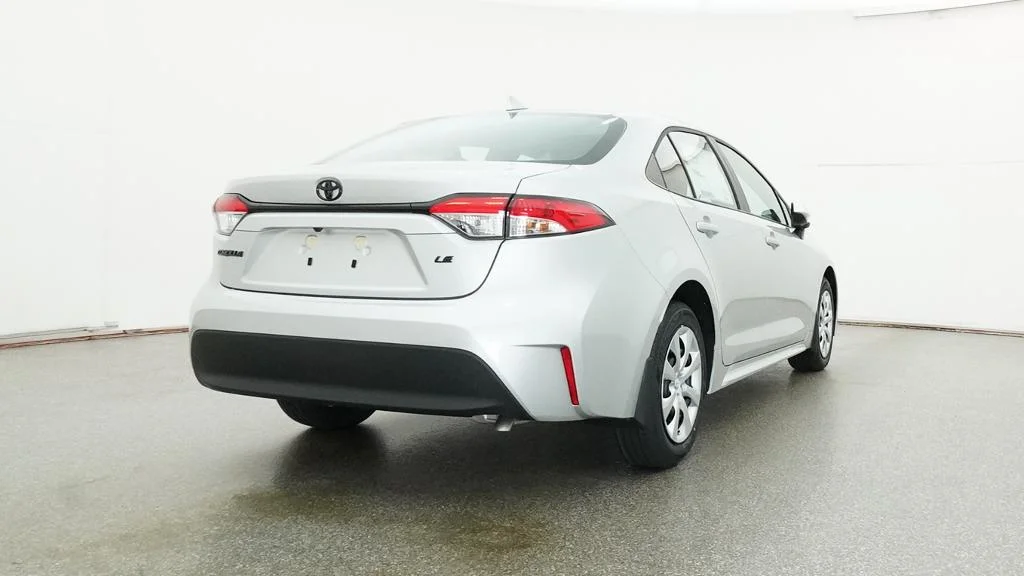New 2026 Classic Silver Metallic Toyota LE image 21