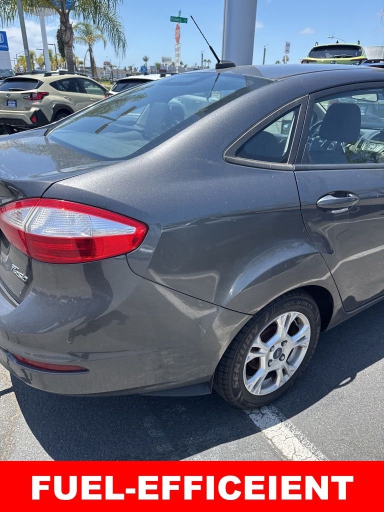 Used 2016 Gray Ford SE image 4