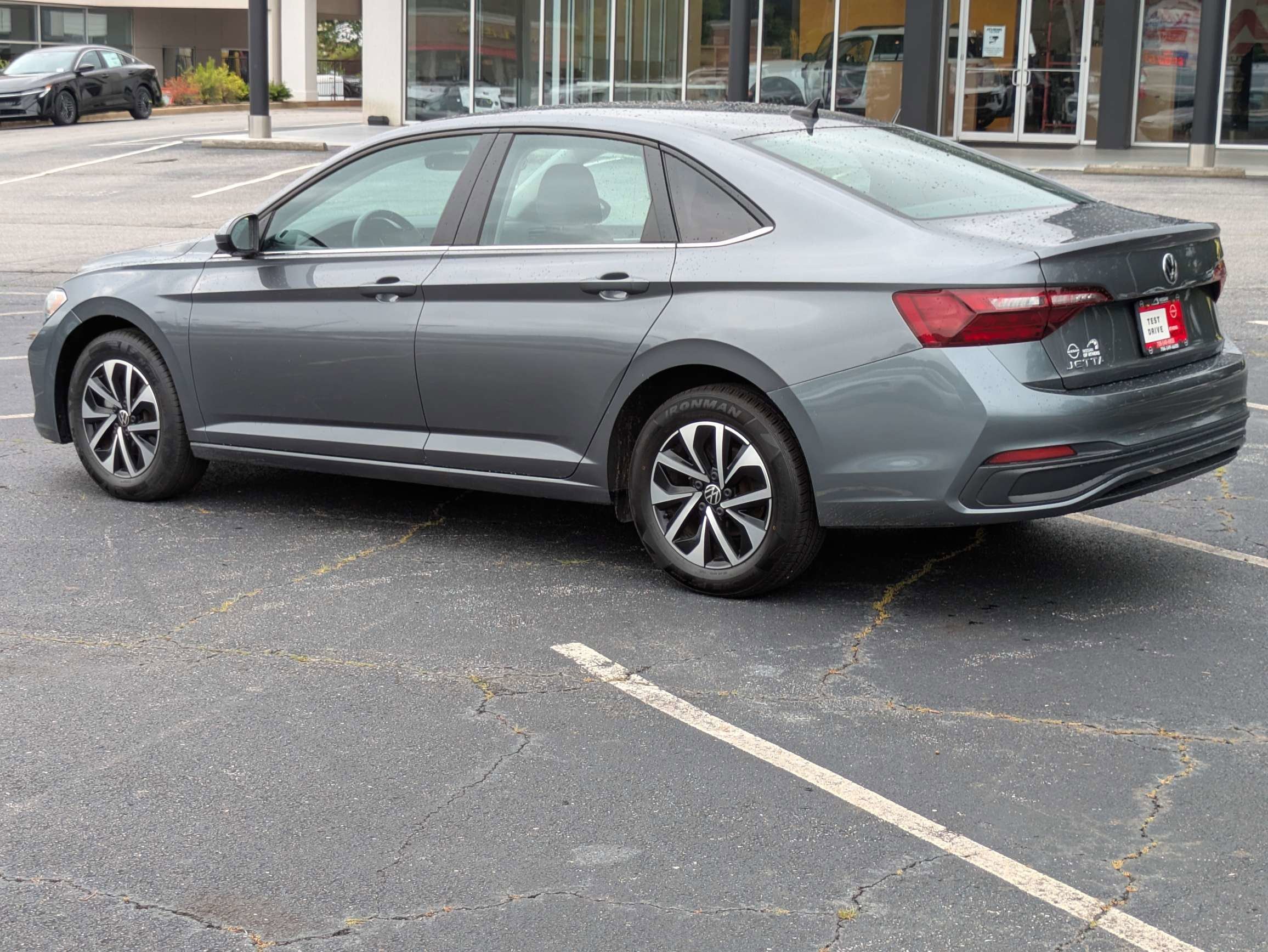 Used 2024  Volkswagen 1.5T S image 5