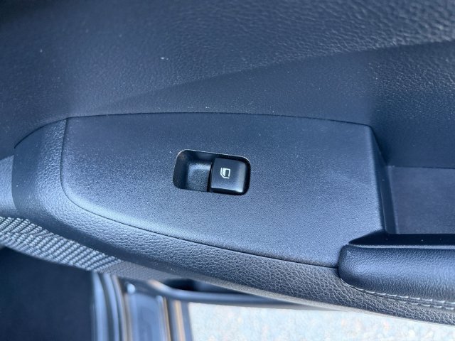 Used 2024 Black Kia SX image 38
