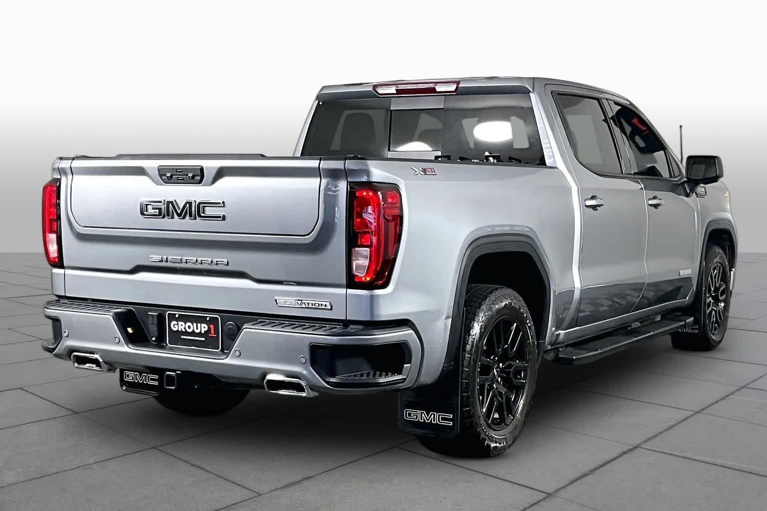 Used 2024 Sterling Metallic GMC Elevation image 13