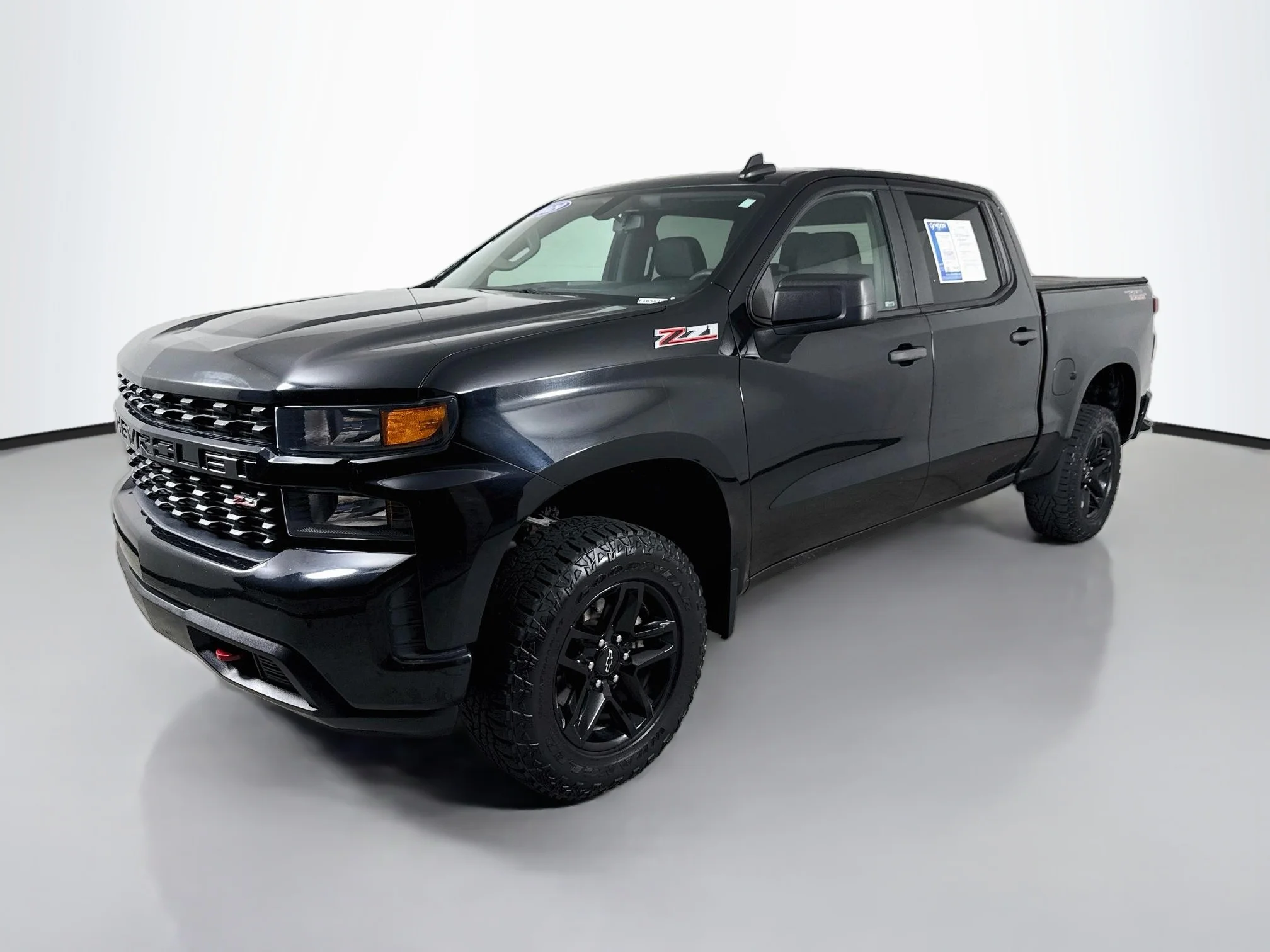 Used 2019 Black Chevrolet Custom Trail Boss image 8