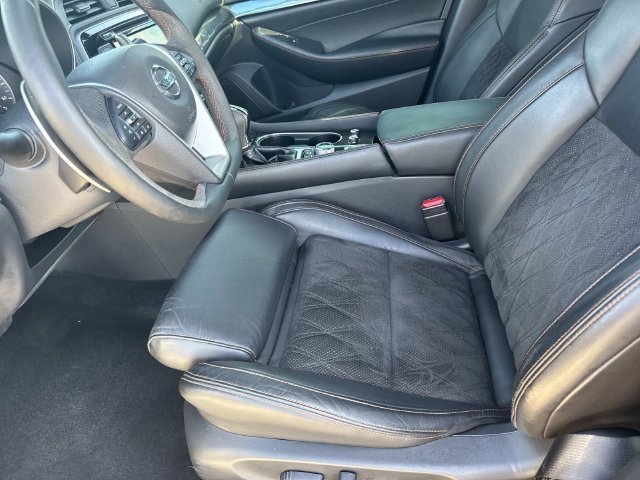 2021 Nissan Maxima SR - Photo 16