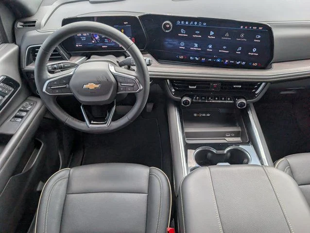 Used 2025 Dark Ash Metallic Chevrolet Premier image 6