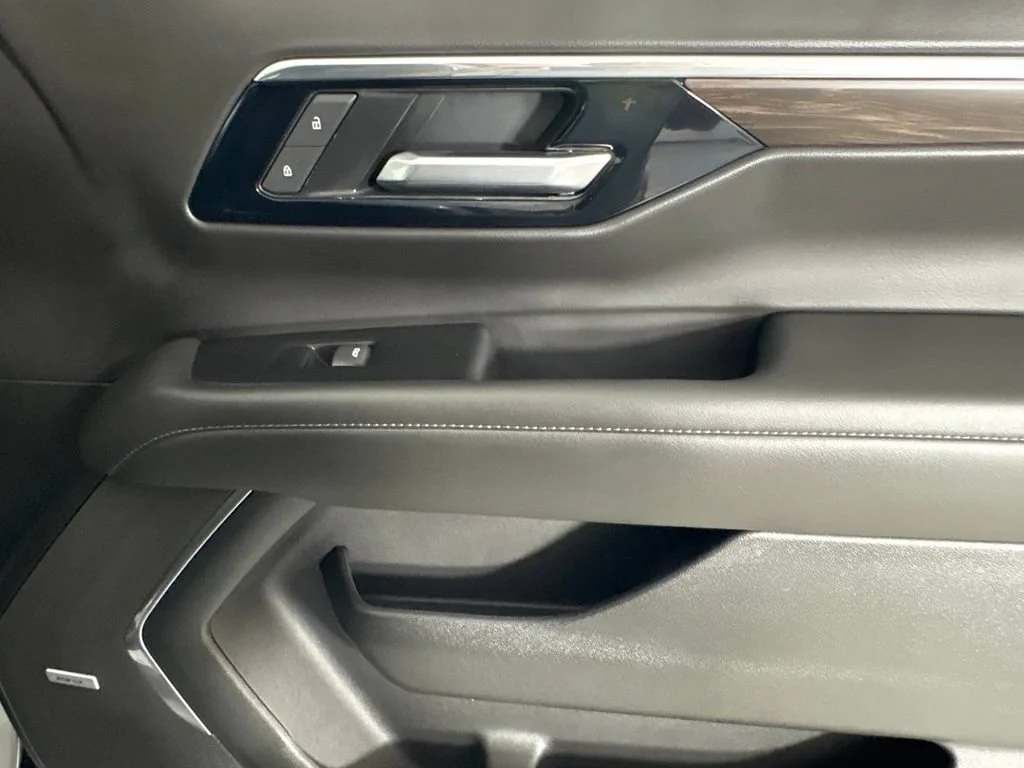 New 2026 Sterling Gray Metallic Chevrolet LT image 14