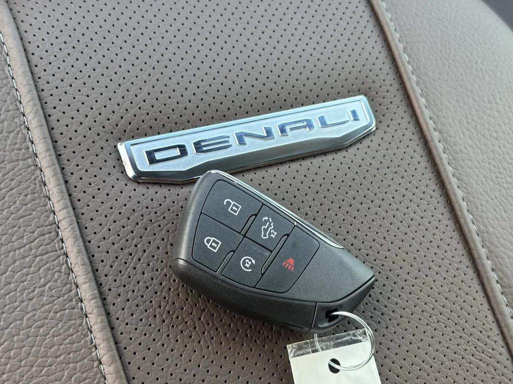 New 2026 Glacier White Tricoat GMC Denali image 27