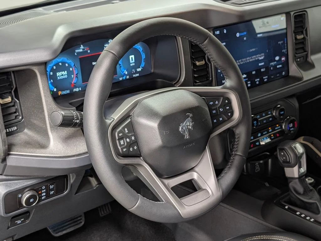 New 2026 Avalanche Gray Ford Badlands® image 10