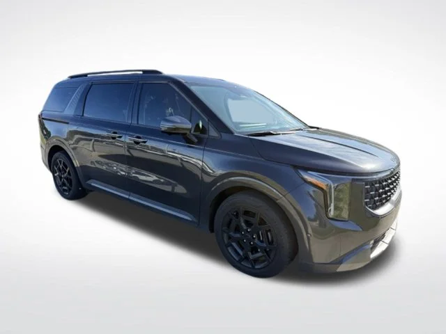 Used 2025  Kia SX image 3