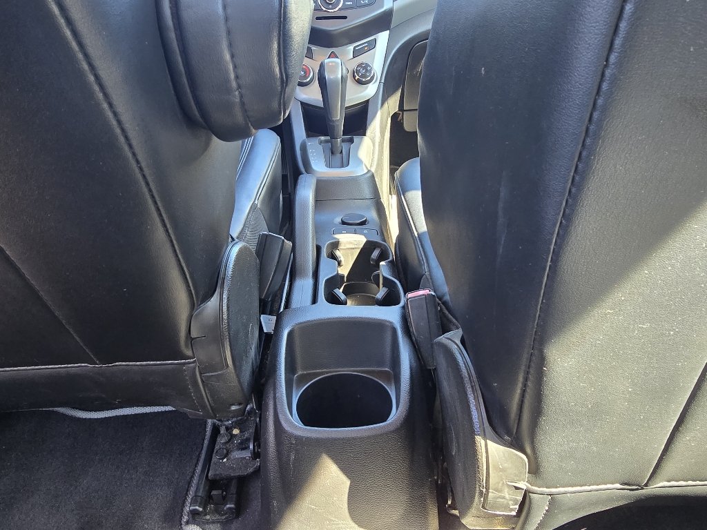 Used 2012 Summit White Chevrolet LTZ image 28