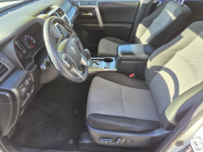 Used 2021 White Toyota SR5 image 13