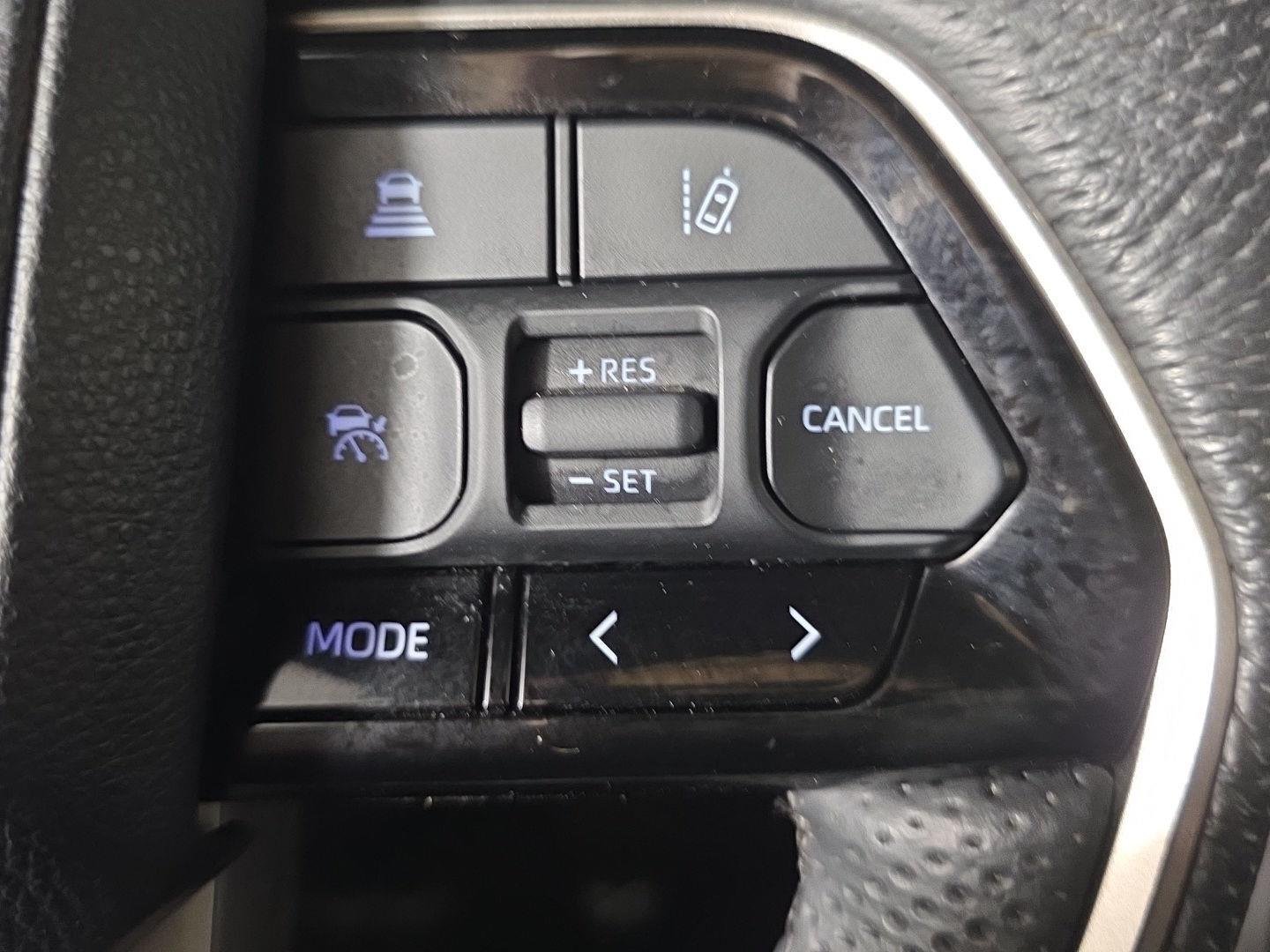 Used 2023 Midnight Black Metallic Toyota SR5 image 18