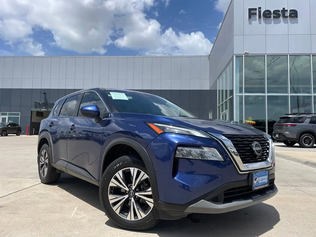 Used 2023 Blue Nissan SV image 1