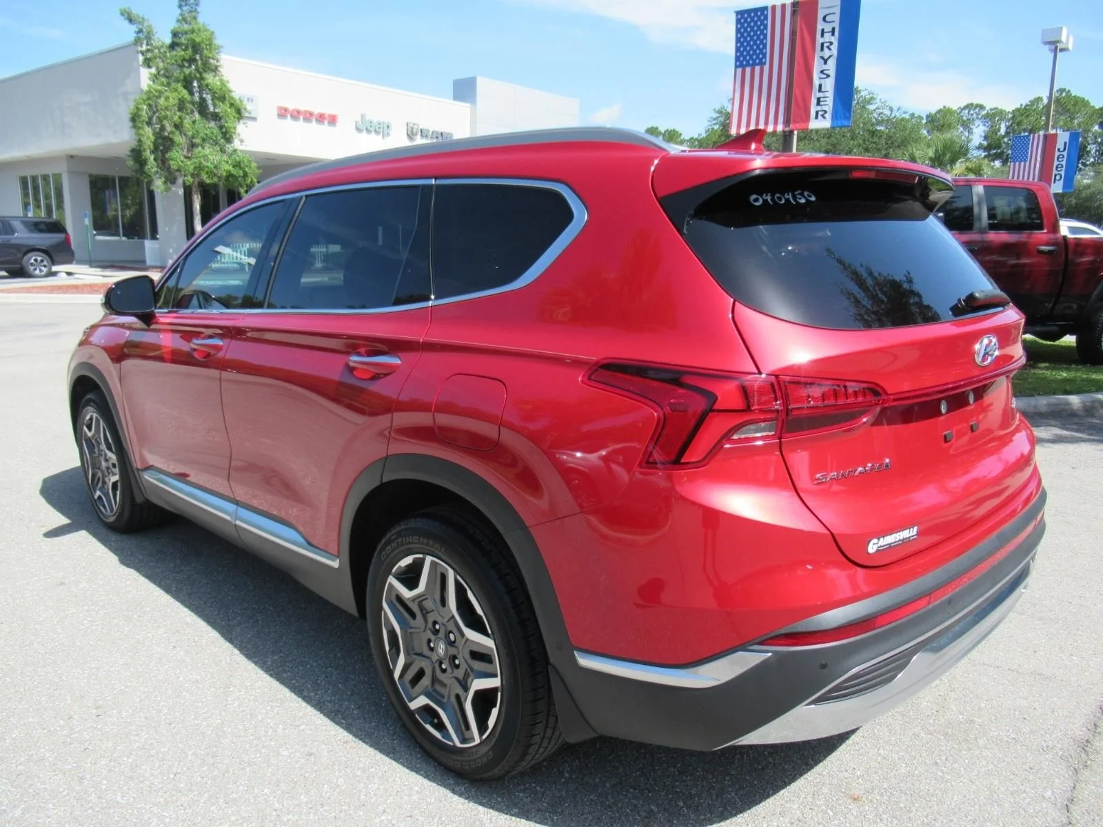 Used 2023 Red Hyundai Limited image 5