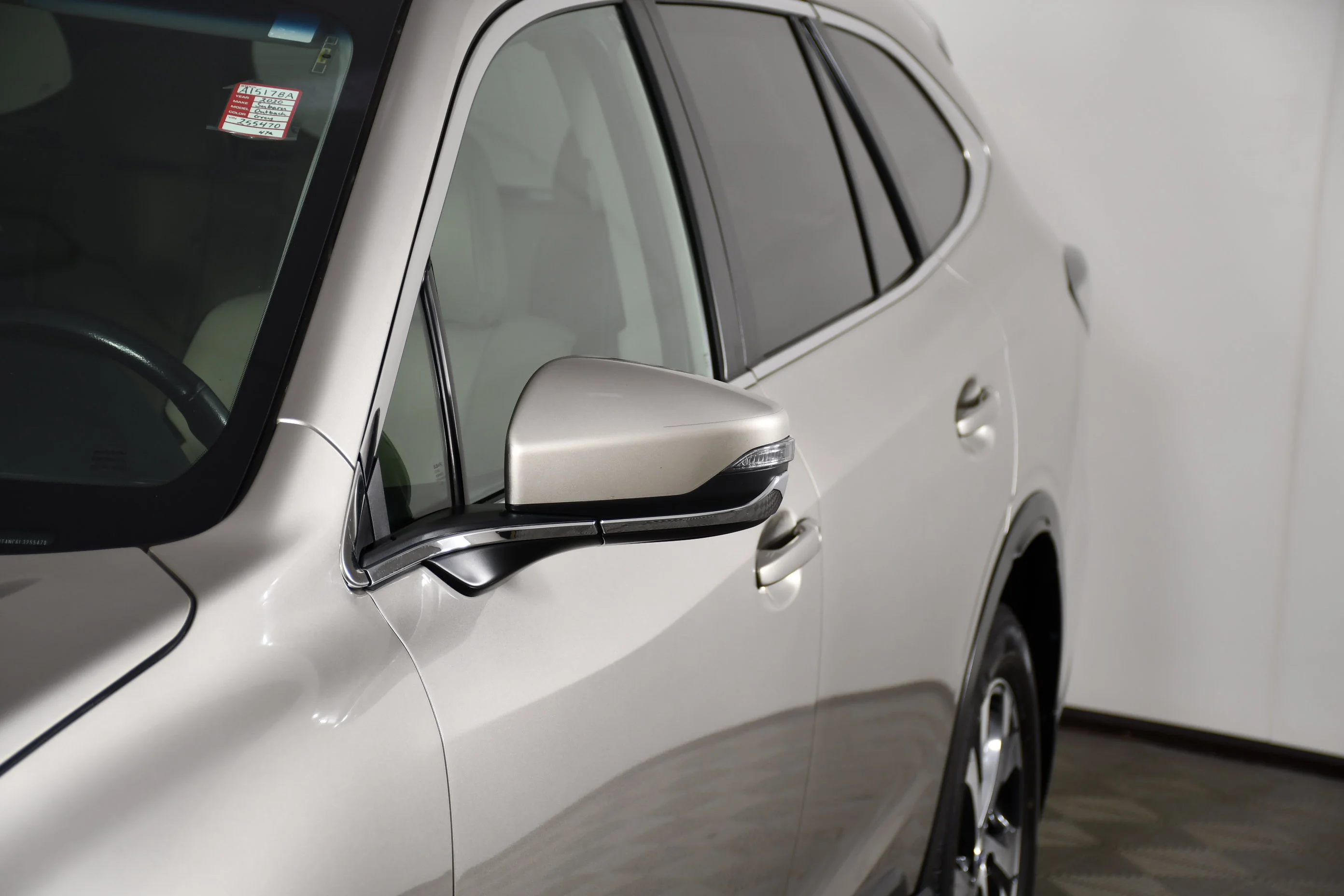 Used 2020 Tungsten Metallic Subaru Limited image 13