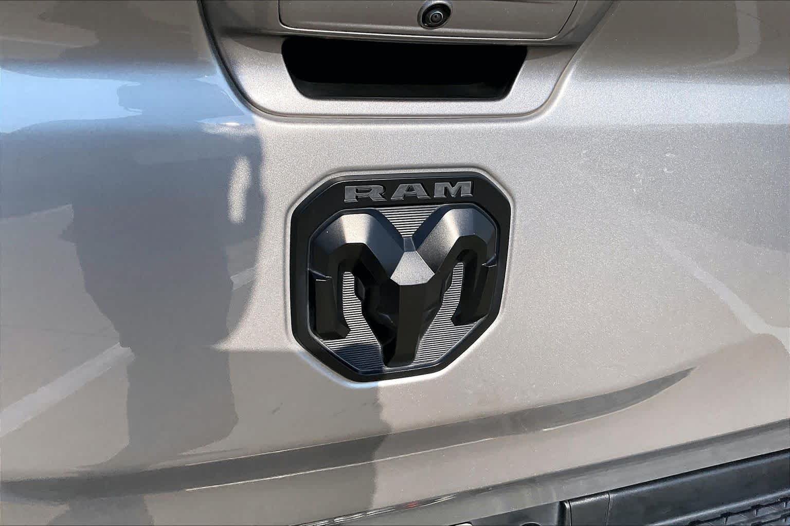 Used 2022 Billet Silver Metallic Clearcoat Ram Lone Star image 10