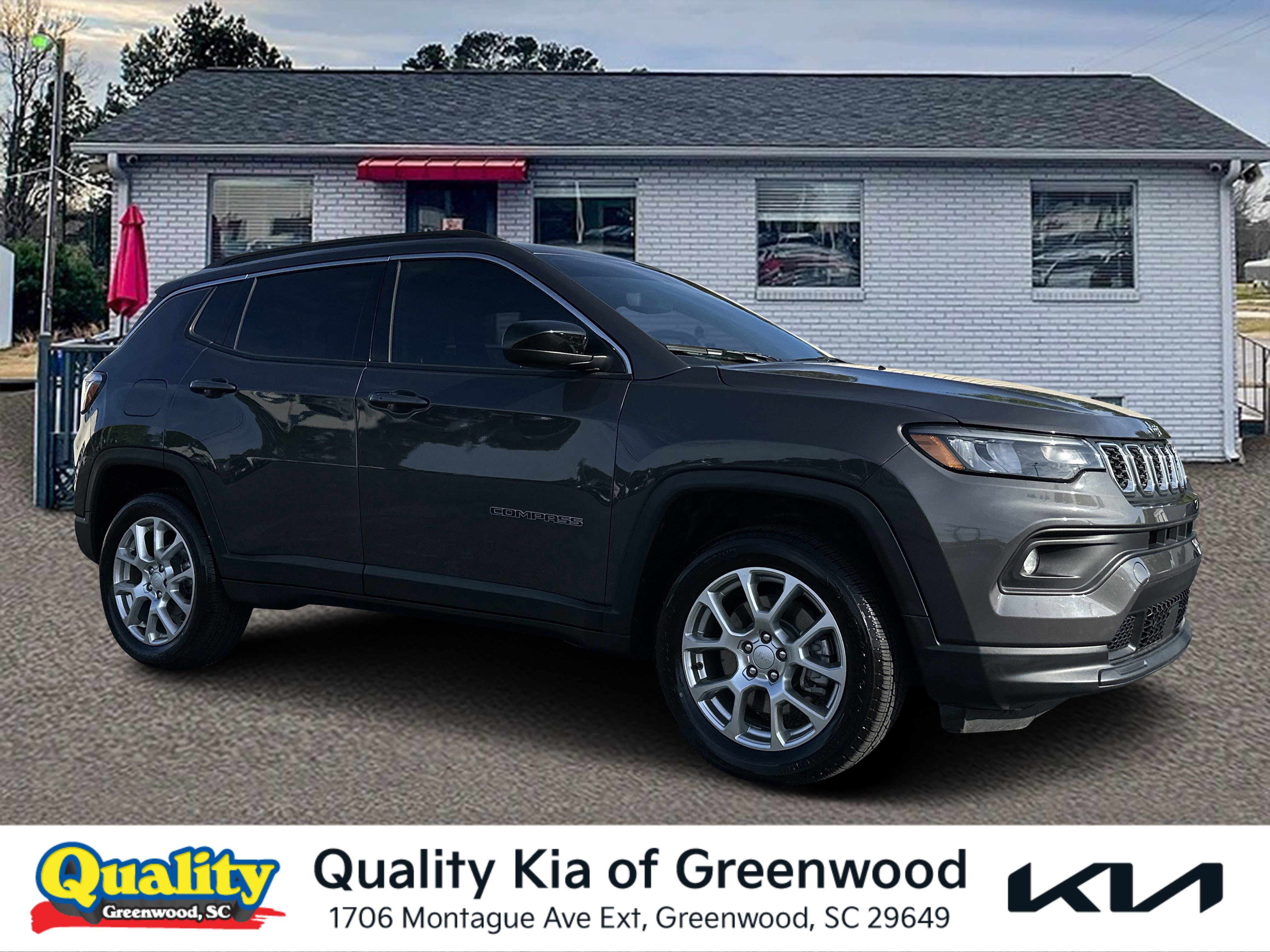 2024 Jeep Compass Latitude Lux