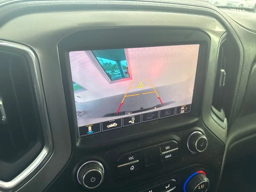 Used 2020 White Chevrolet LTZ image 22