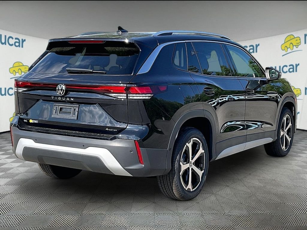 New 2026 Deep Black Pearl Volkswagen 2.0T SE image 7