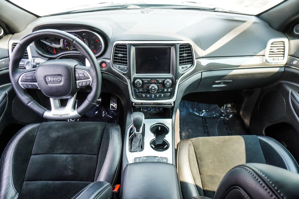 Used 2018 Black Jeep Trackhawk image 9