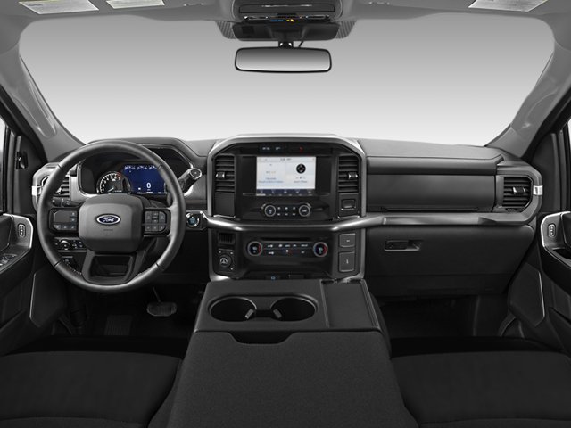 Used 2023 Oxford White Ford XLT image 3