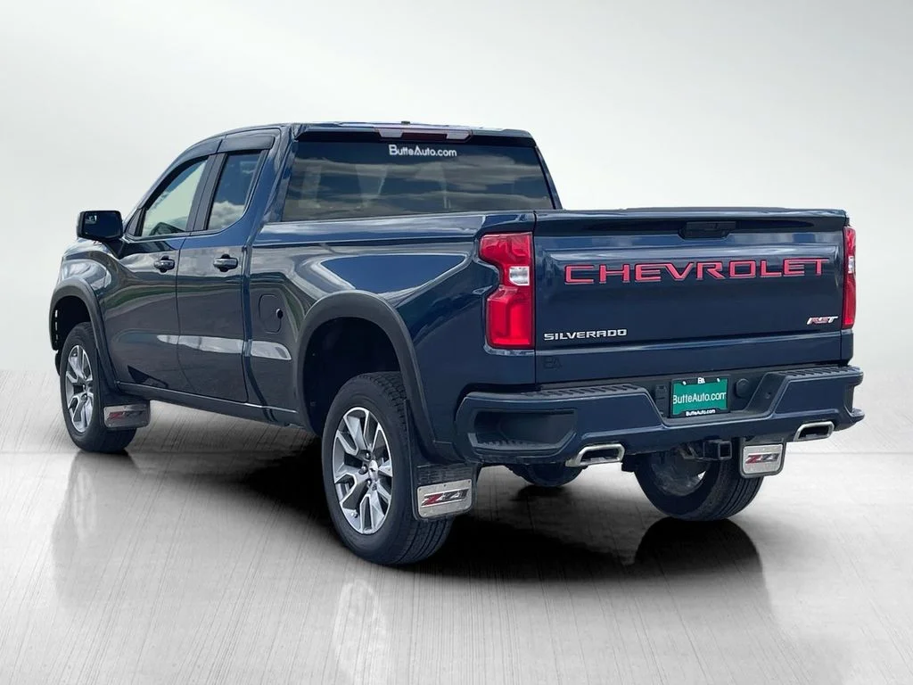 Used 2020 Northsky Blue Metallic Chevrolet RST image 5