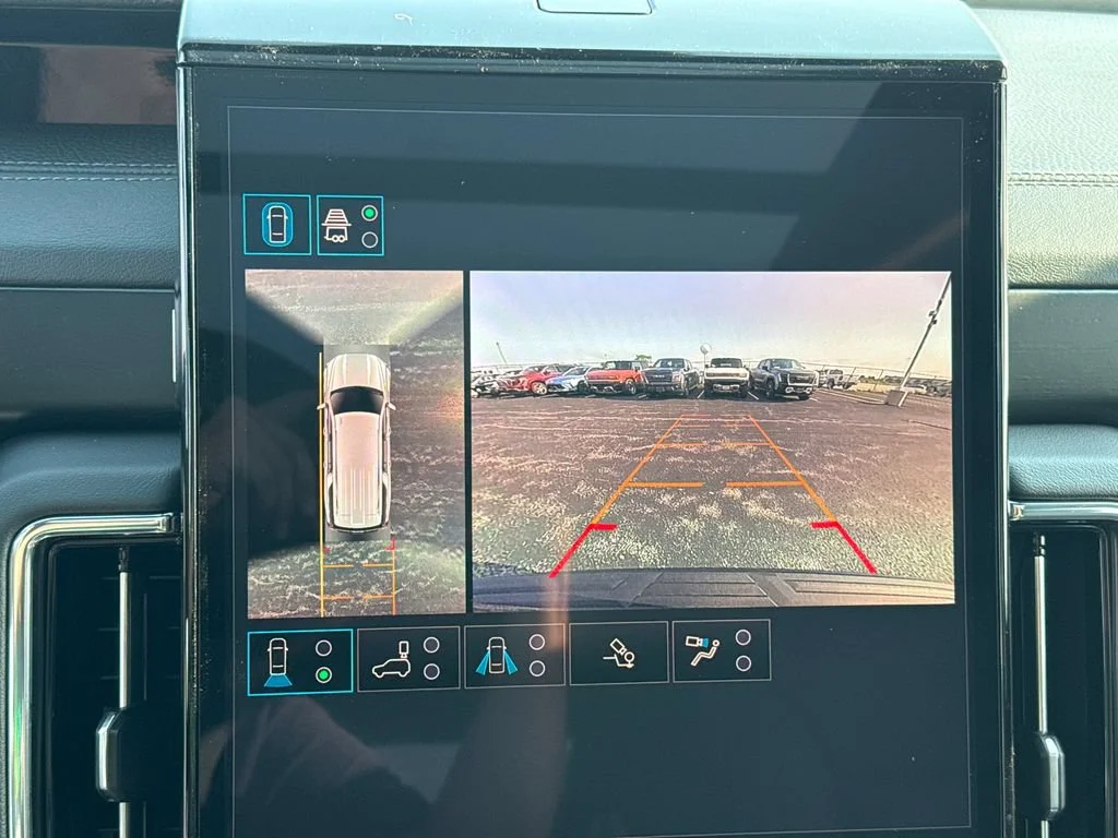 2026 GMC Yukon XL Denali - Photo 22